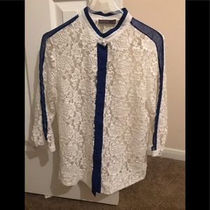 Chic Lace Blouse